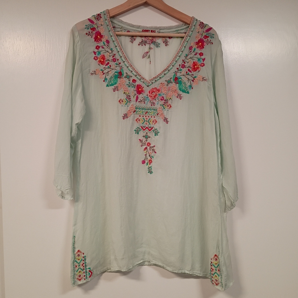 Johnny Was Floral Embroidered Blouse